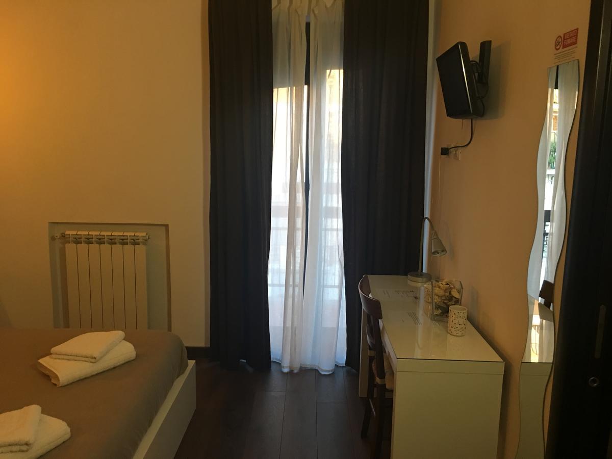 Almi Rooms Рим Екстер'єр фото